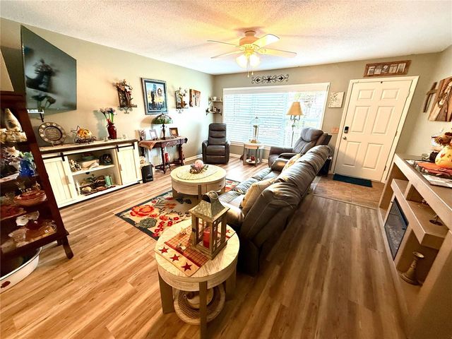 400 BAYOU ROAD, Winter Haven, FL 33884