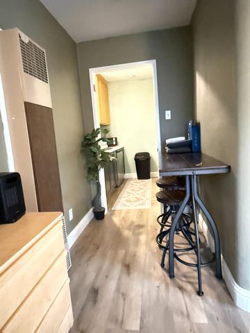 1851 Lomita Ave, Stockton, CA 95204