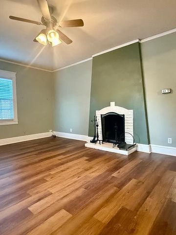 1851 Lomita Ave, Stockton, CA 95204