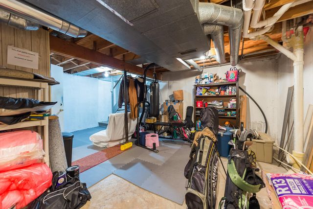 5631 Winslow Court, Pittsfield Charter Twp, MI 48197