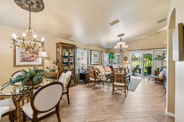 800 VINEYARD WAY, Poinciana, FL 34759