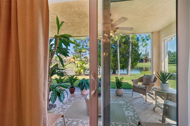 800 VINEYARD WAY, Poinciana, FL 34759