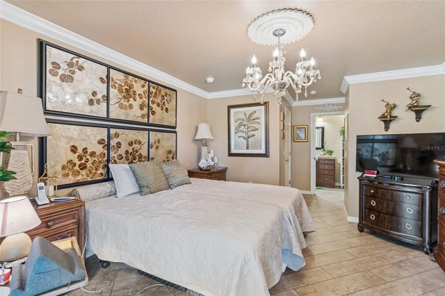 800 VINEYARD WAY, Poinciana, FL 34759