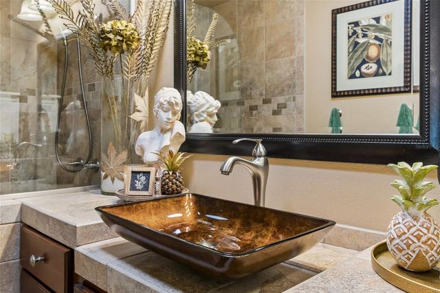 800 VINEYARD WAY, Poinciana, FL 34759