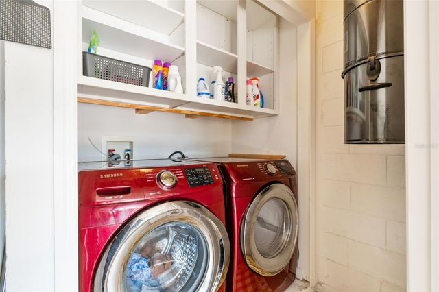 800 VINEYARD WAY, Poinciana, FL 34759