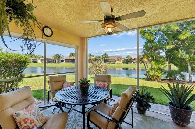 800 VINEYARD WAY, Poinciana, FL 34759