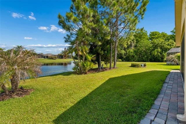800 VINEYARD WAY, Poinciana, FL 34759