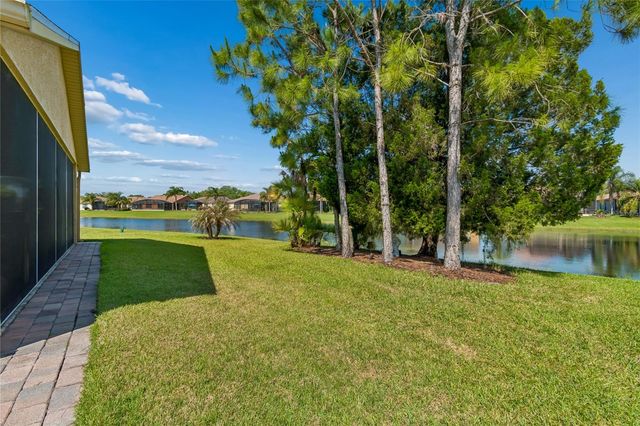 800 VINEYARD WAY, Poinciana, FL 34759