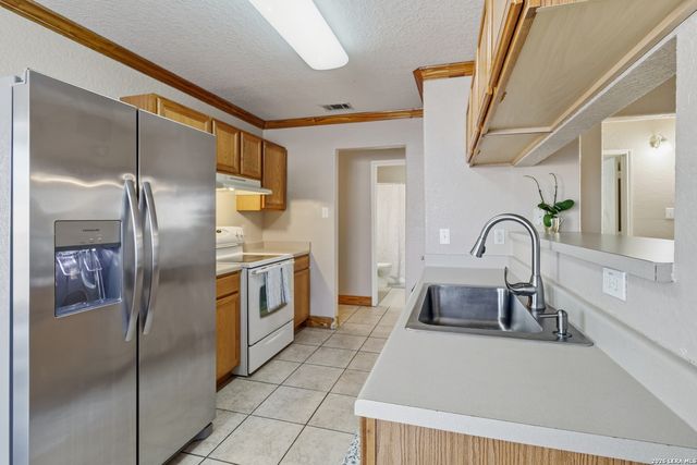 4738 GEORGES FARM, San Antonio, TX 78244