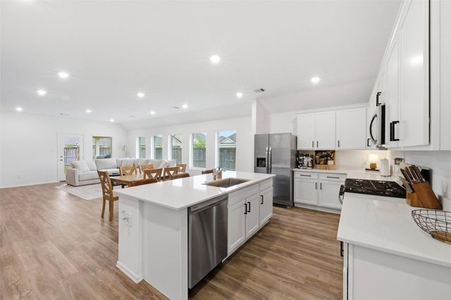 1386 Antigua Drive, Conroe, TX 77301