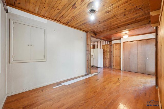 1529 JUNCTION AVE, Sturgis, SD 57785