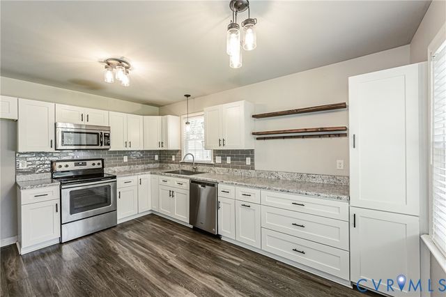 9025 Quinnford Blvd, Chesterfield, VA 23237