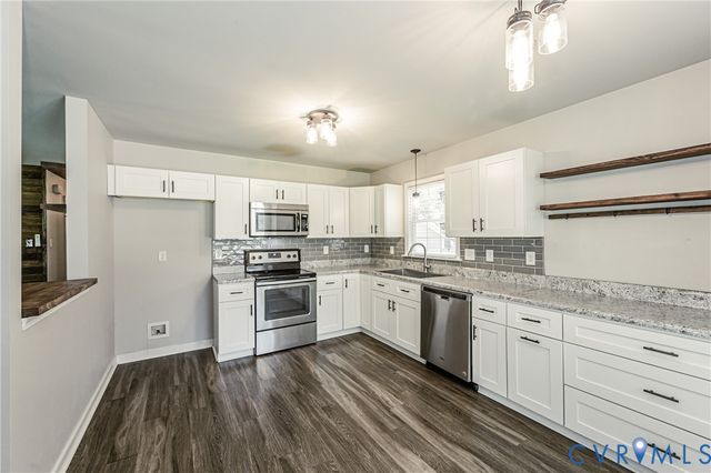9025 Quinnford Blvd, Chesterfield, VA 23237