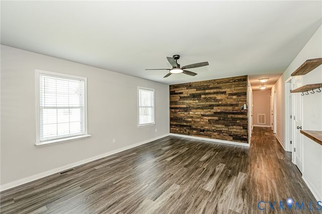 9025 Quinnford Blvd, Chesterfield, VA 23237