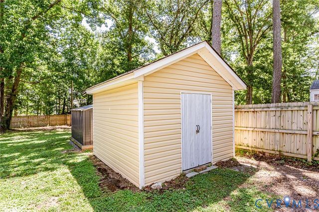 9025 Quinnford Blvd, Chesterfield, VA 23237