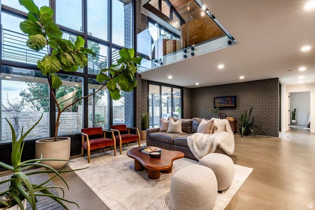 619 N J ST, Salt Lake City, UT 84103