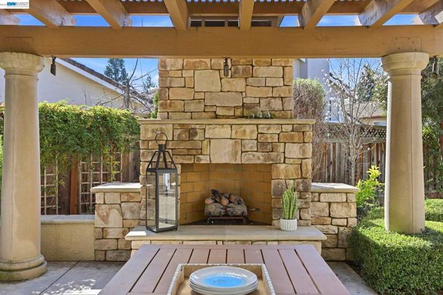 3421 3421 Blackhawk Meadow Drive, Danville, CA 94506