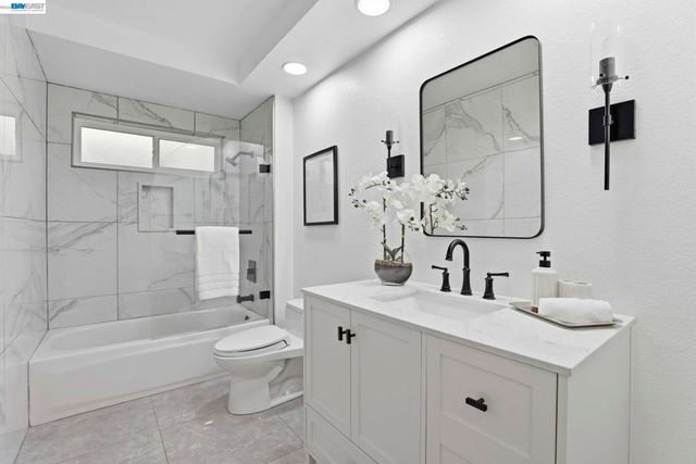 3421 3421 Blackhawk Meadow Drive, Danville, CA 94506