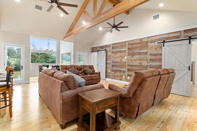 610 Private Road 5130, Woodville, TX 75979