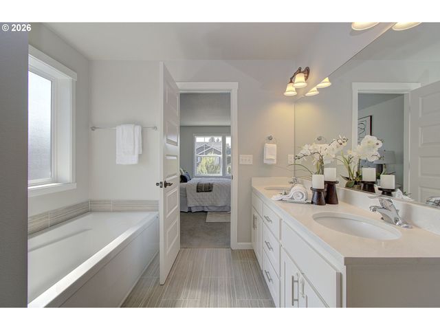 10508 Ne 103RD St, Vancouver, WA 98662