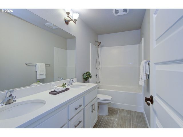10508 Ne 103RD St, Vancouver, WA 98662