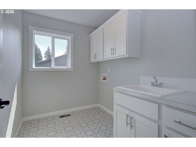 10508 Ne 103RD St, Vancouver, WA 98662