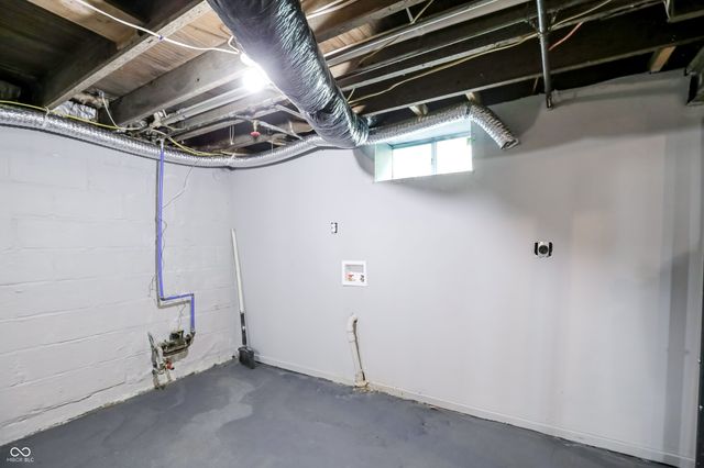 3751 Creston Drive, Indianapolis, IN 46222