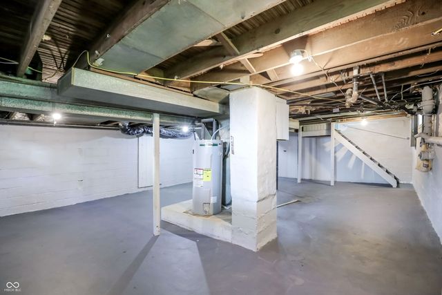 3751 Creston Drive, Indianapolis, IN 46222