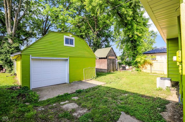 3751 Creston Drive, Indianapolis, IN 46222