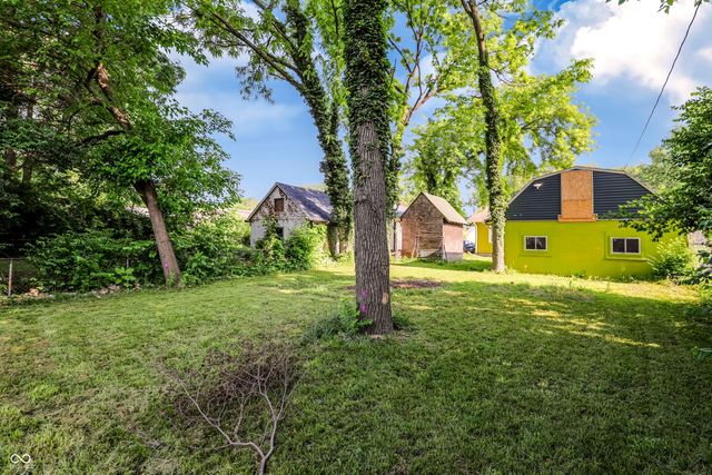 3751 Creston Drive, Indianapolis, IN 46222