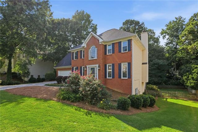 230 Shyrewood Drive, Lawrenceville, GA 30043