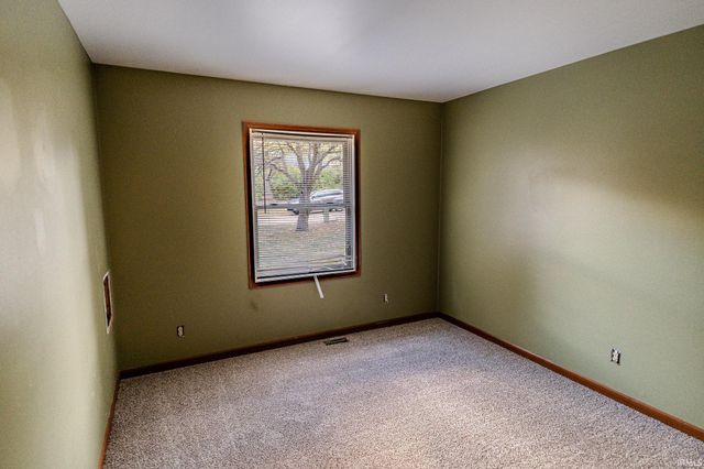 90 Mayflower Court, Lafayette, IN 47909