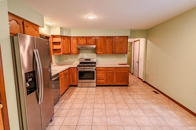 90 Mayflower Court, Lafayette, IN 47909