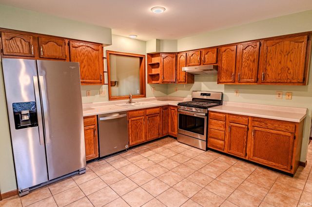 90 Mayflower Court, Lafayette, IN 47909