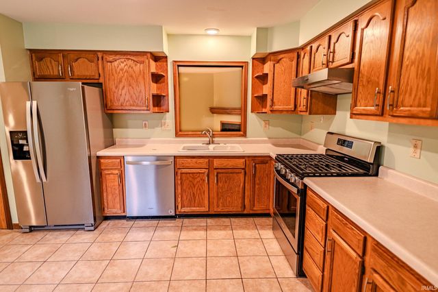 90 Mayflower Court, Lafayette, IN 47909