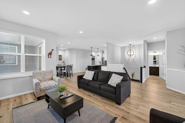 651 Old Timber Pass, Verona, WI 53593