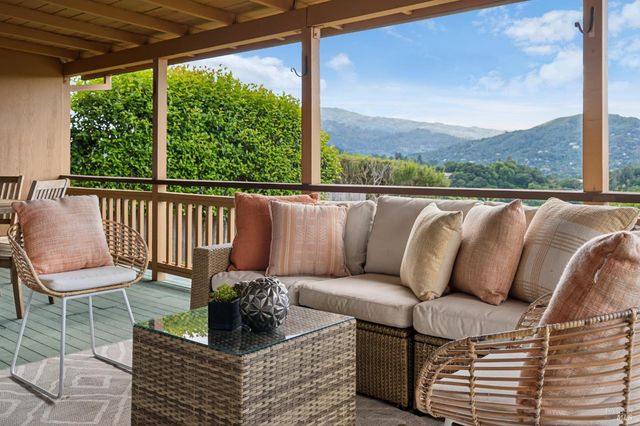 24 Maywood Way, San Rafael, CA 94901