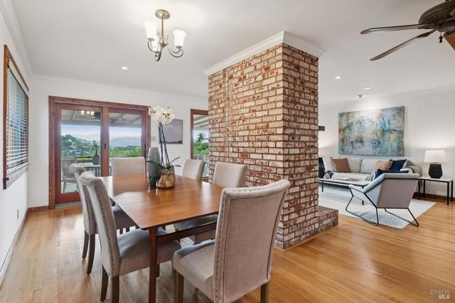 24 Maywood Way, San Rafael, CA 94901