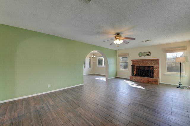 10800 Lowe Street NE, Albuquerque, NM 87111