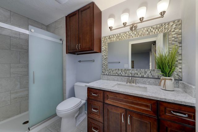 10800 Lowe Street NE, Albuquerque, NM 87111