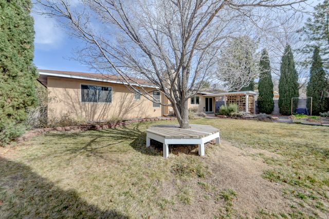 10800 Lowe Street NE, Albuquerque, NM 87111