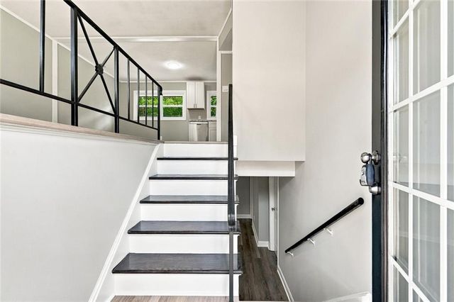 240 Merlin Place, Athens, GA 30606