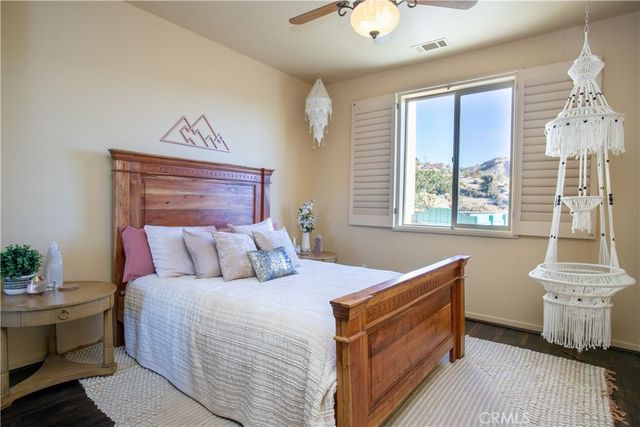 7559 Rockaway Avenue, Yucca Valley, CA 92284