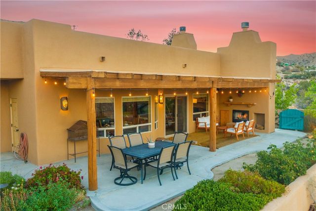 7559 Rockaway Avenue, Yucca Valley, CA 92284