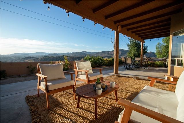 7559 Rockaway Avenue, Yucca Valley, CA 92284