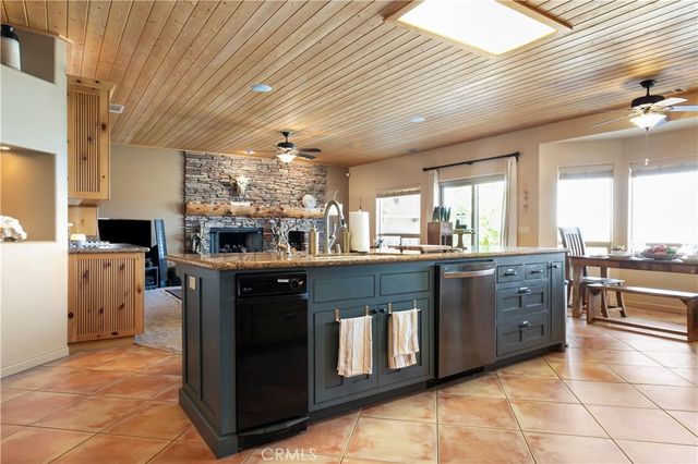 7559 Rockaway Avenue, Yucca Valley, CA 92284
