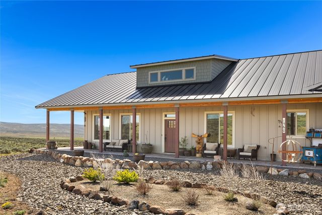 1560 Sage Hills Drive, Ellensburg, WA 98926
