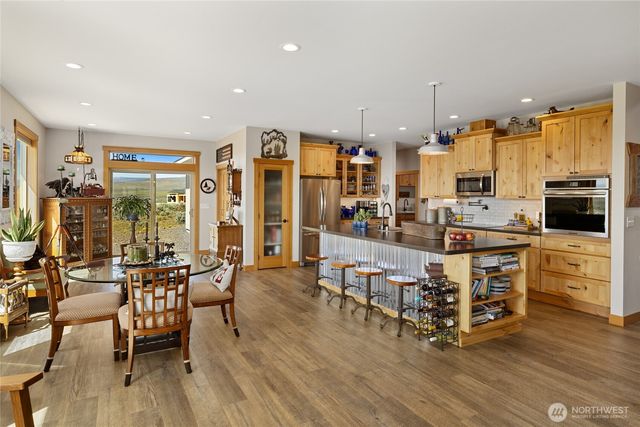 1560 Sage Hills Drive, Ellensburg, WA 98926