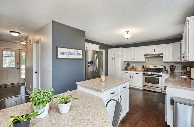 409 NE 16th Street, Ankeny, IA 50021