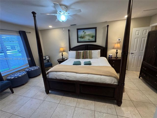 1660 NE 25th Avenue, Pompano Beach, FL 33062